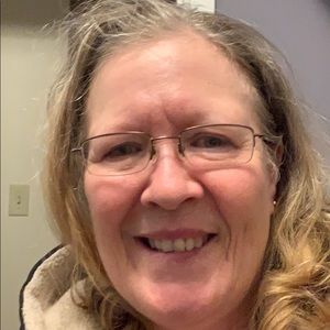 Meet your Posher, Debra